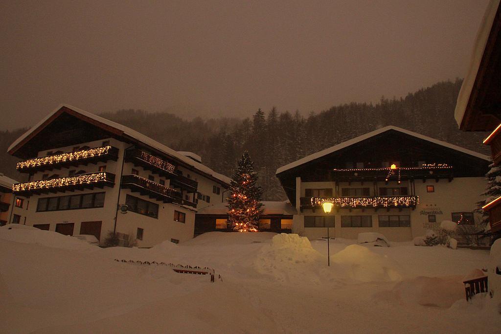 Hotel Alpenblick Pfelders Exterior photo